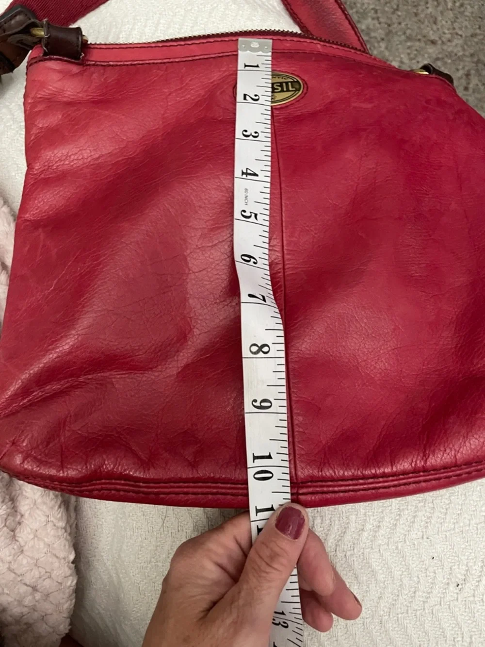 Fossil Women’s red Crossbody Leather Bag with double zip pocket front - Picture 8 of 10
